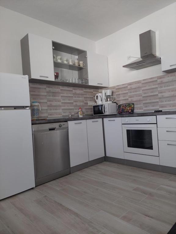 Gordana Apartmani Любач Екстер'єр фото